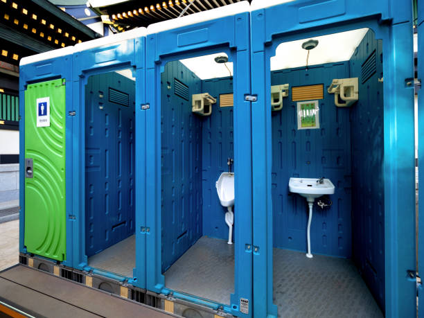 Best Porta potty rental near me  in Six Mile Run, NJ